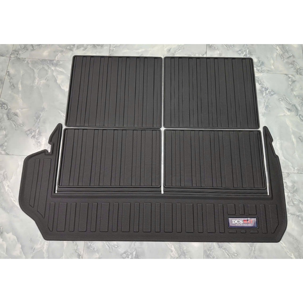 Lexus GX550  2024-2026+. Lót cốp cao cấp Dcsmat cho xe Lexus GX550  không mùi, dẻo dai, chuẩn phom