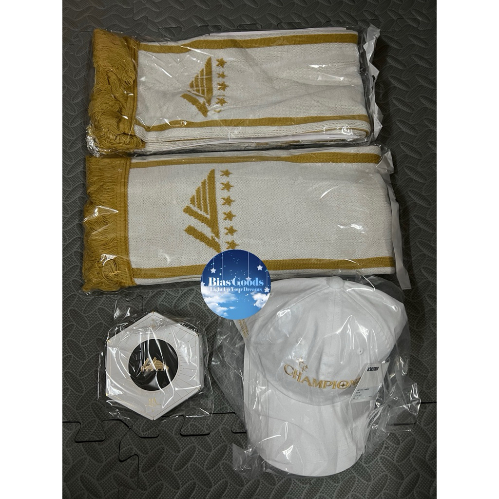 Bộ sưu tập Merch T1 merchandise for the Worlds 2025 Champions Series