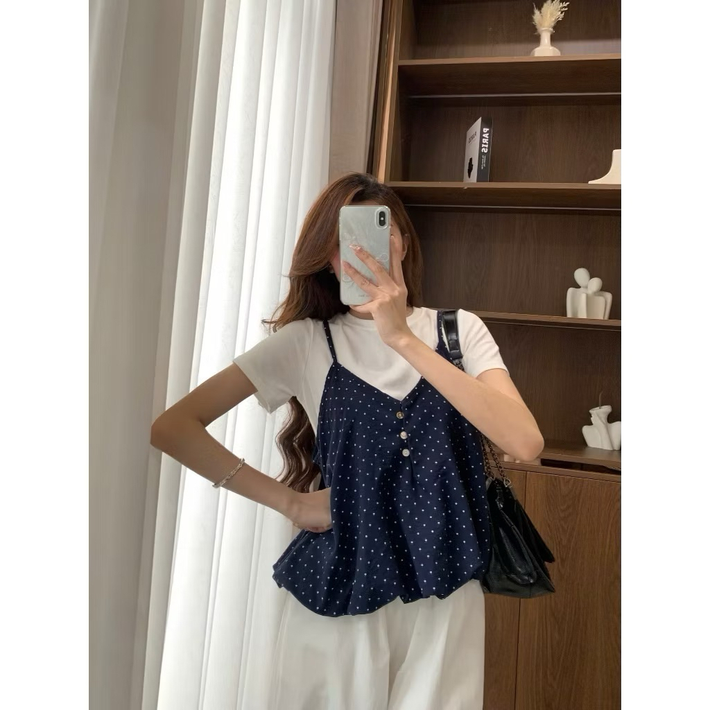 Set Yếm Nữ 2 Dây Chấm Bi Dáng Bí Cúc Dọc Kèm Áo Thun Trơn KENCO Clothing SG Thời Trang Nữ M3802 | BigBuy360 - bigbuy360.vn