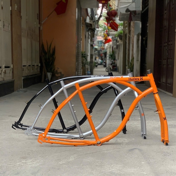 Khung xe đạp đường phố HURLEY LAYBACK, có thể lắp bánh 26x2.0