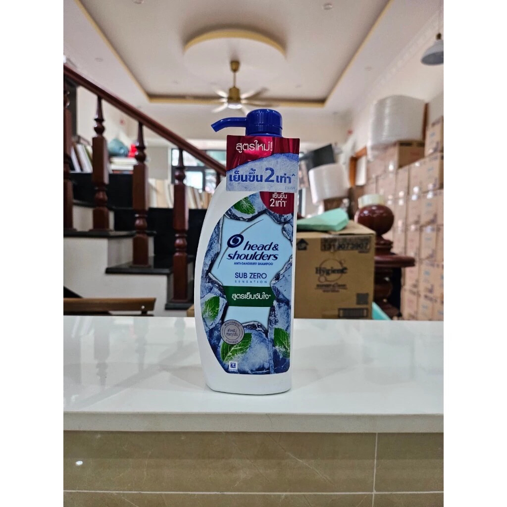 Dầu Gội Mát Lạnh Sạch Gàu Thái Lan Head and Shoulders Sub Zero Sensation -5 độ C 370ml