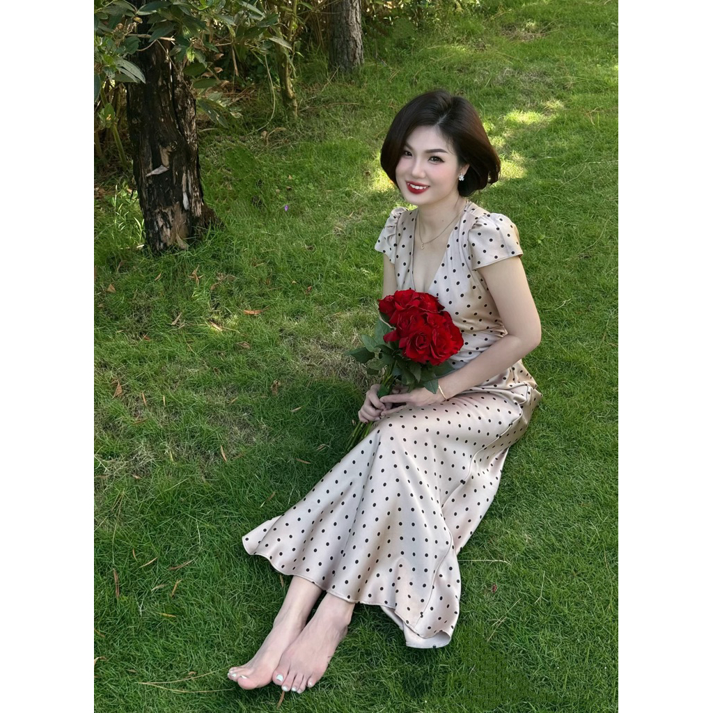 Đầm Lụa Chấm Bi - Đầm Lụa Trơn Có Tay Form Dài, Váy Lụa Hàn Châu 1 Lớp Không Mút, Không Dây Kéo | BigBuy360 - bigbuy360.vn