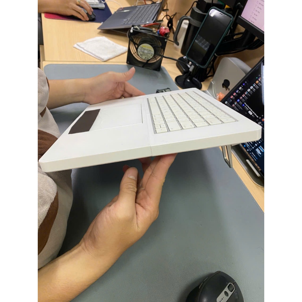 Khay Gắn Bàn Phím & Touchpad In 3D – Tháo Rời Linh Hoạt, Setup Theo Ý Bạn