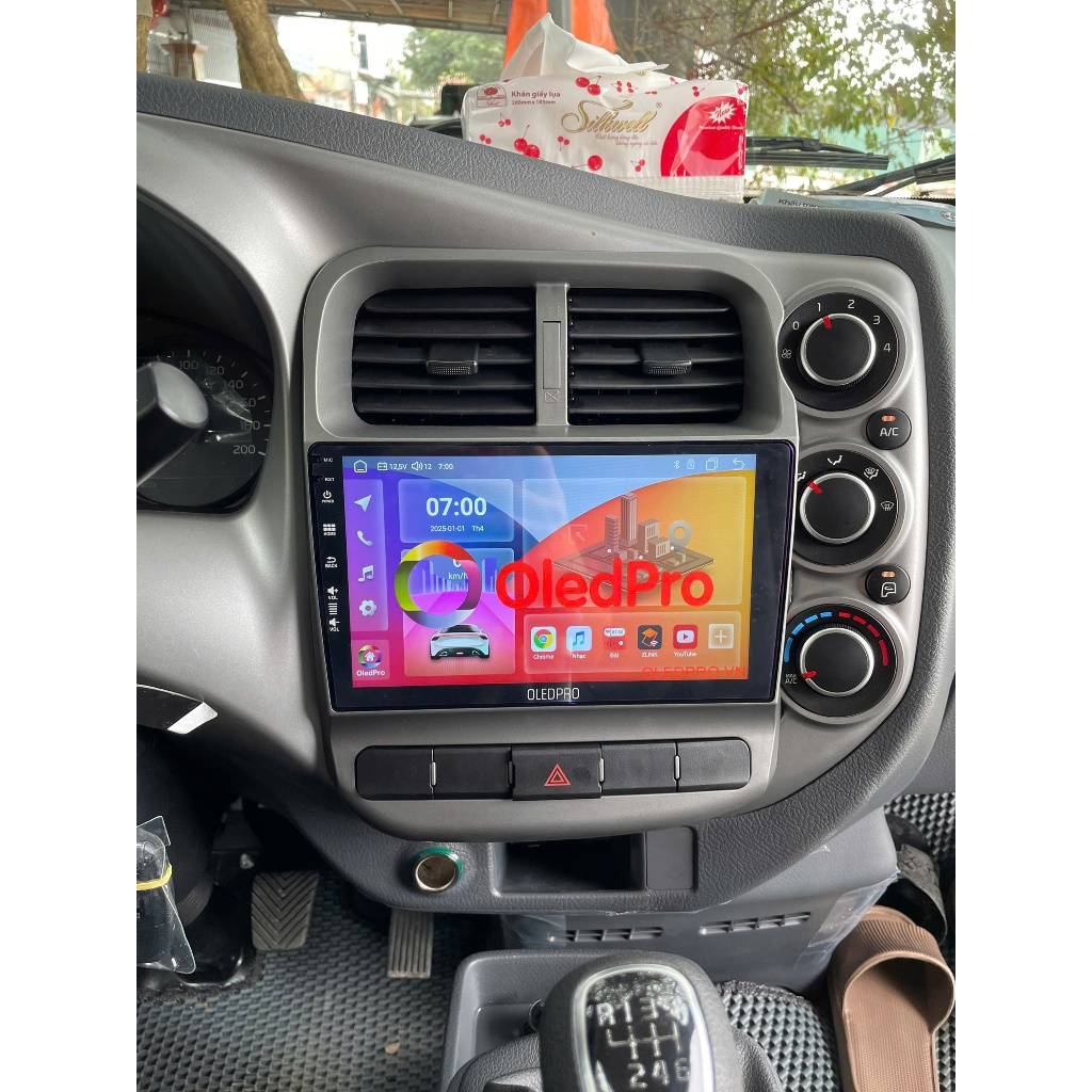 Màn hình Android ô tô OLEDPRO A5. Màn hình DVD Android thông minh. Màn hình ô tô QLED sắc nét. Hỗ tr