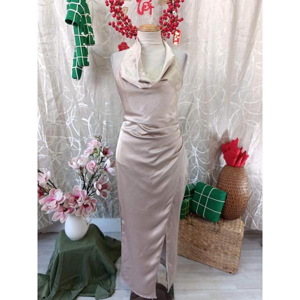 BBSTORE'S thanh lý - Đầm lụa body sát nách bymo - SIZE S