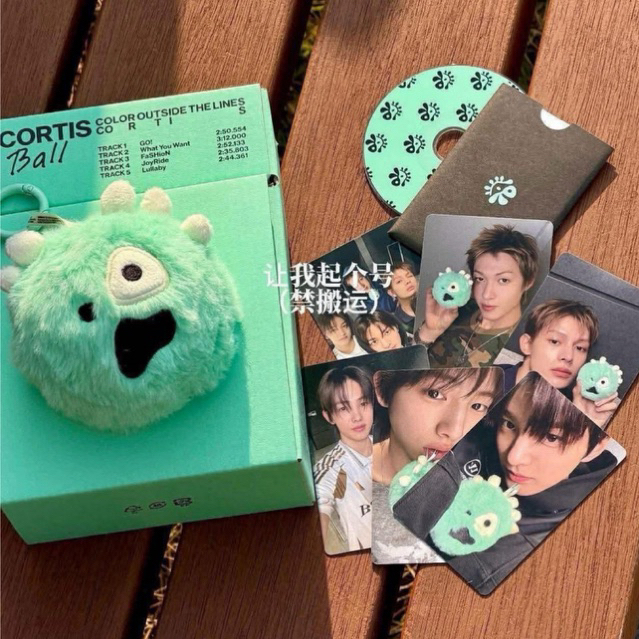 [Tách lẻ] Album ver Ball của nhóm nhạc Cortis