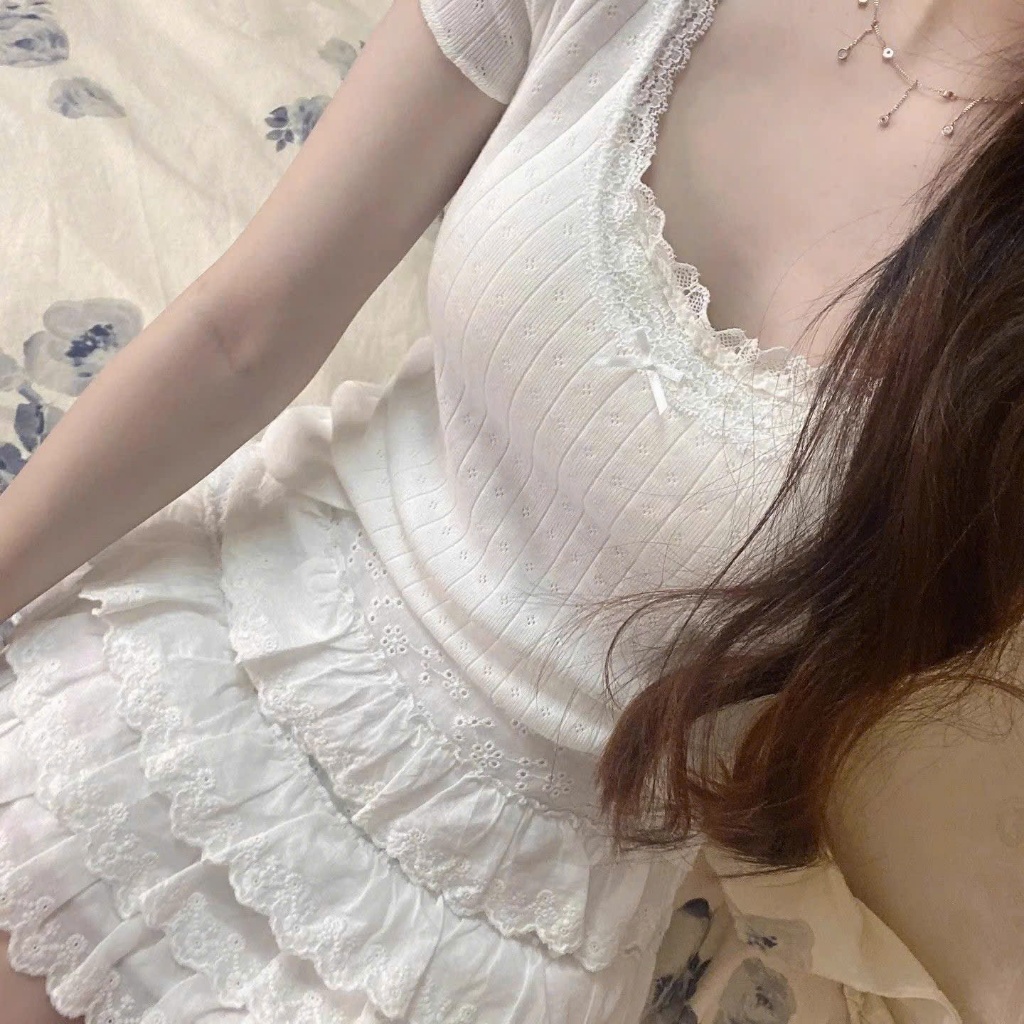 Áo thun nữ YUMMY cổ ren ôm body tiểu thư, Áo len tăm mỏng nữ tính mặc hè nhẹ nhàng A10 | BigBuy360 - bigbuy360.vn