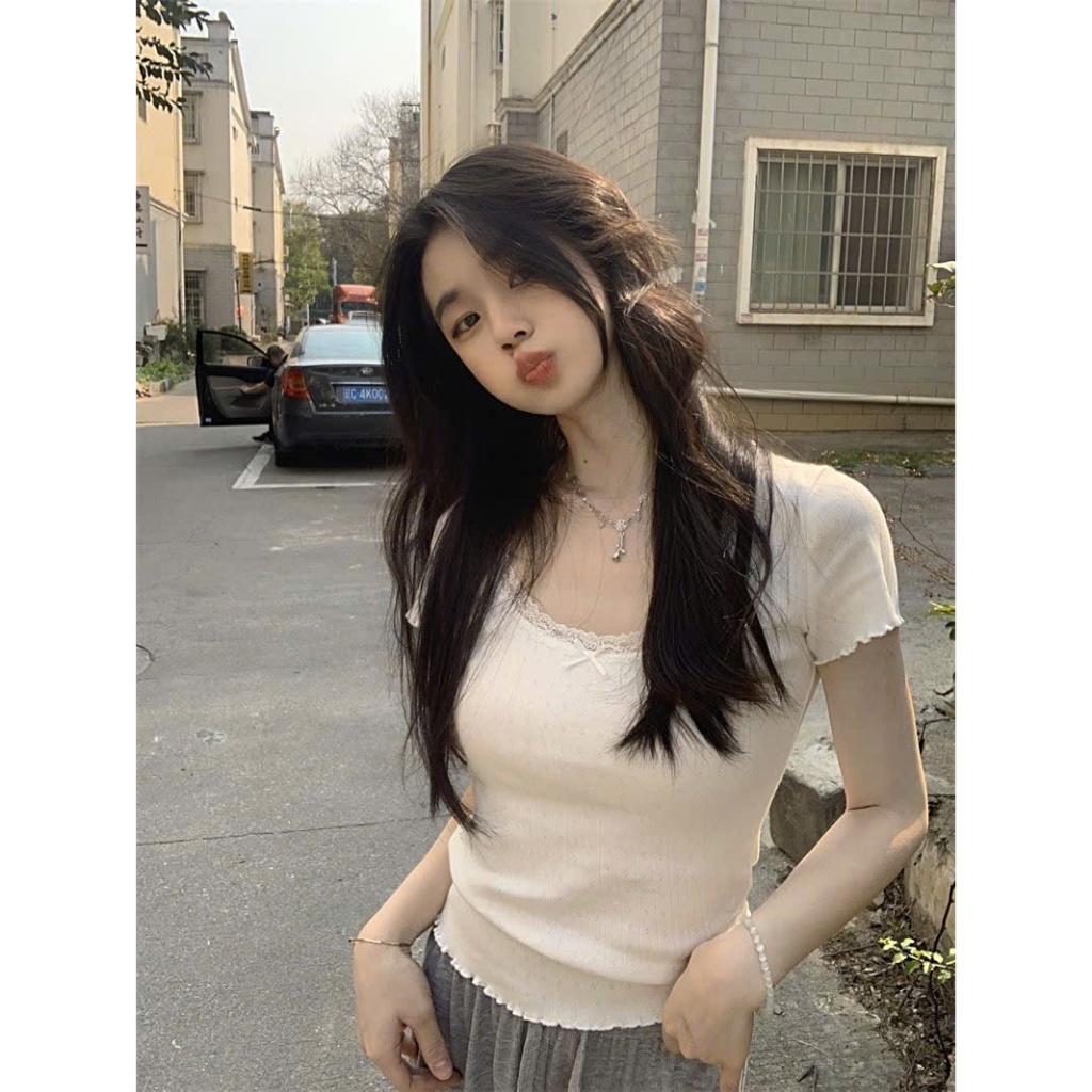 Áo thun nữ YUMMY cổ ren ôm body tiểu thư, Áo len tăm mỏng nữ tính mặc hè nhẹ nhàng A10 | BigBuy360 - bigbuy360.vn