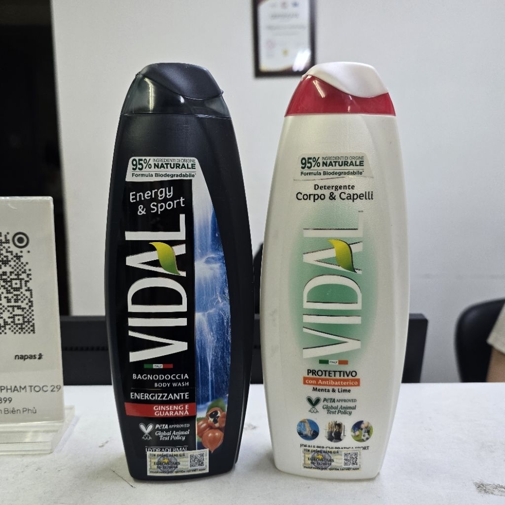 Dầu Tắm Gội 2in1 Chiết Xuất Nhân Sâm Và Guarana Tăng Cường Năng Lượng Vidal Energy & Sport Shower Ge