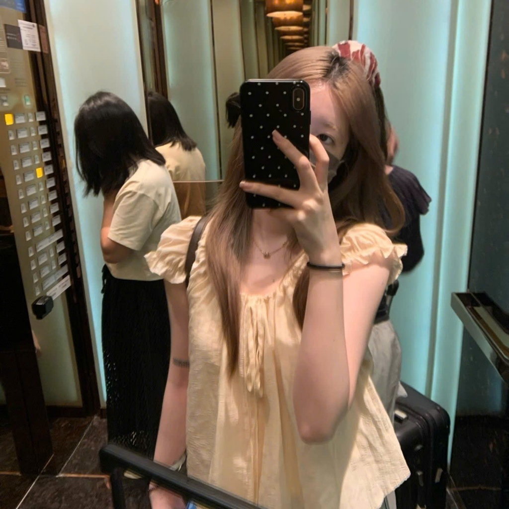 Áo kiểu nữ YUMMY dáng babydoll viền bèo thắt nơ ngực, Áo sơ mi dáng suông rộng tiểu thư Hàn Quốc A44 | BigBuy360 - bigbuy360.vn