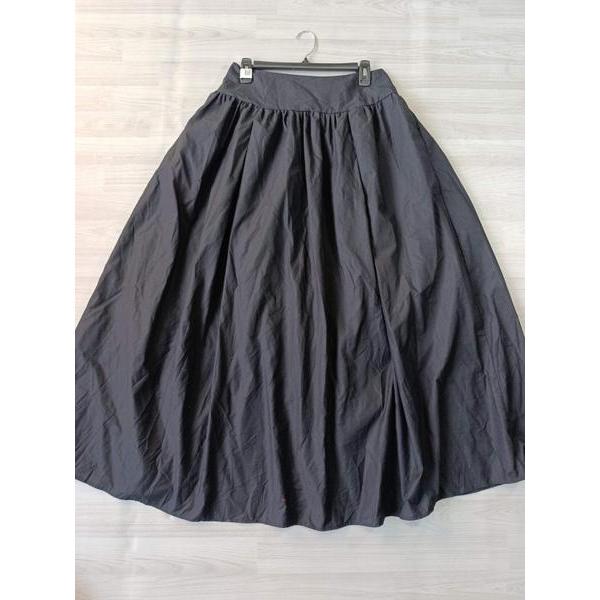 MOMENT HOUSE thanh lý - Chân váy xếp li dáng dài bymo - SIZE L