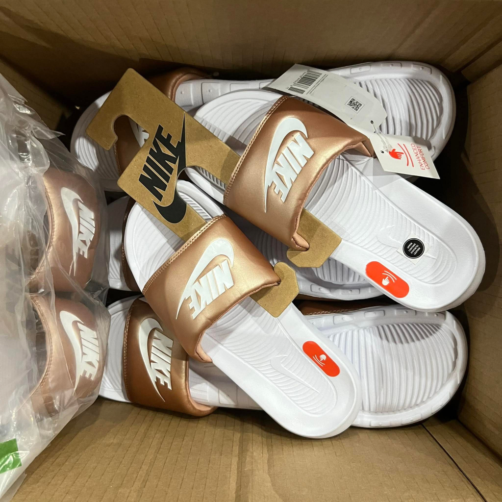 [ CHÍNH HÃNG ] DÉP NIKE VICTỎI ONE CN9677 900 METALLIC