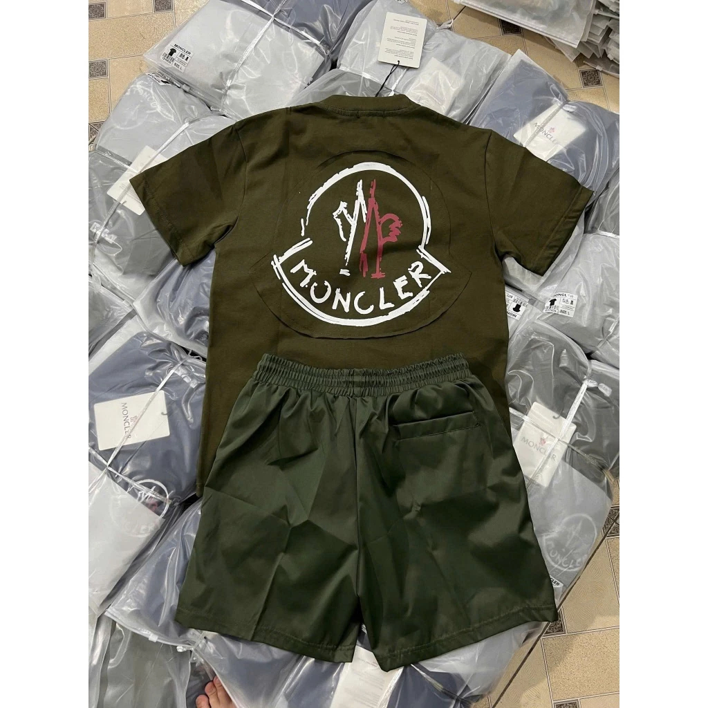 Bộ Thể Thao Nam Mùa Hè Phối Logo M0nclơ Cá Tính Năng Động Phong Cách Thể Thao mới Nhất 2026