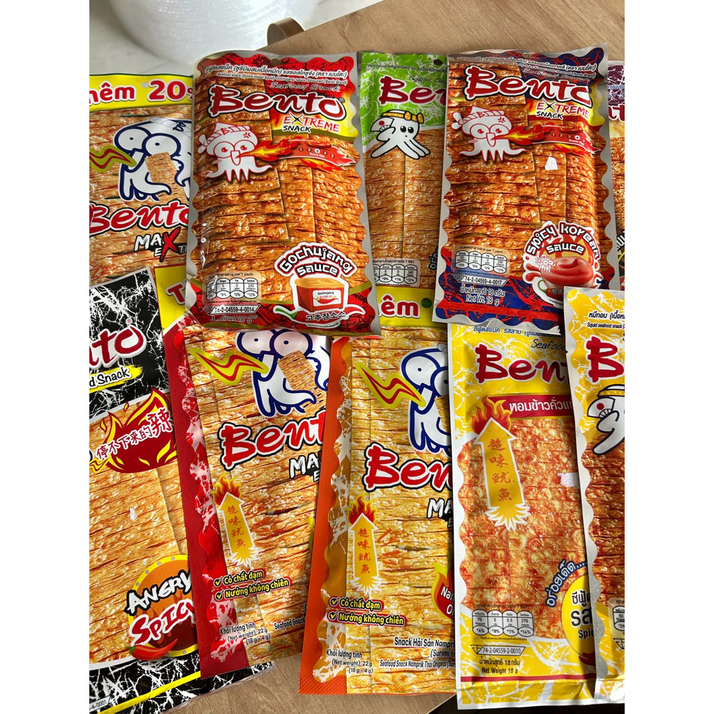 Bento Thái Lan 18g / 22g – Snack Mực Cay Ăn Vặt – Đủ Vị Xanh Đỏ Vàng
