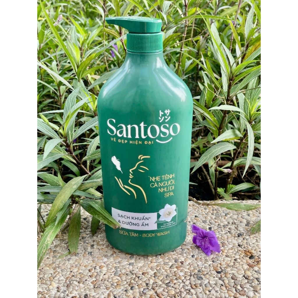 Sữa Tắm Santoso Say Mê Hương Hoa Linh Lan - Sạch Khuẩn & Dưỡng Ẩm (980ml)