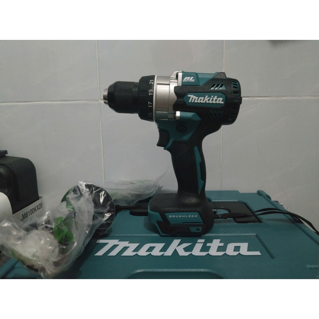 Máy Khoan Makita 2 Chức Năng ( Chuyên Rút Lõi ) Sử Dụng Pin 18v DDF486Z - Hàng mới chính hãng ( Chưa