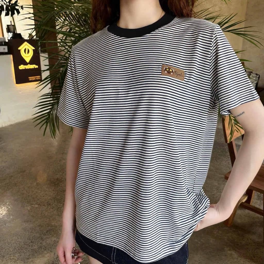 Áo Thun Cotton 2 Chiều, 4 Chiều - Chất Vải Mát, Mịn - Basic Dễ Phối Đồ, Form Vừa Tôn Dáng | BigBuy360 - bigbuy360.vn