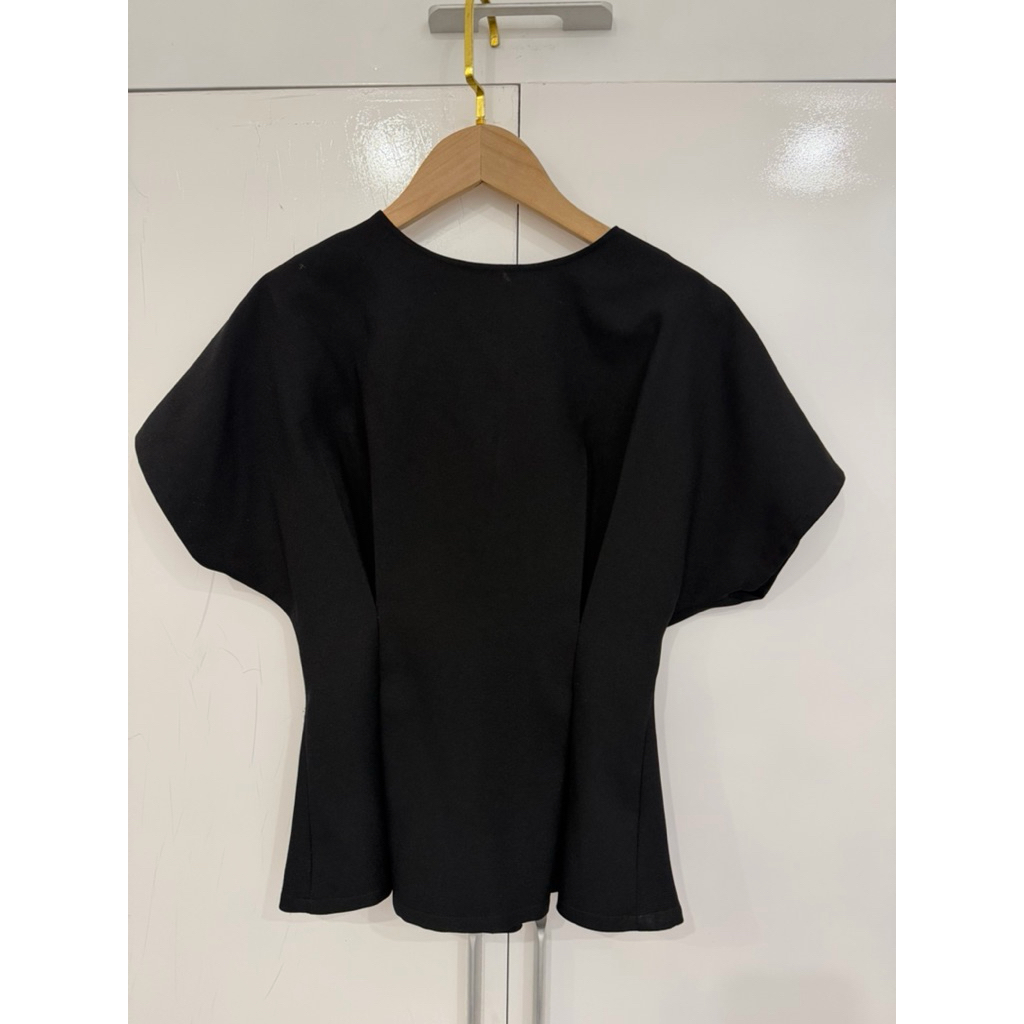 Thanh lý áo Edini S