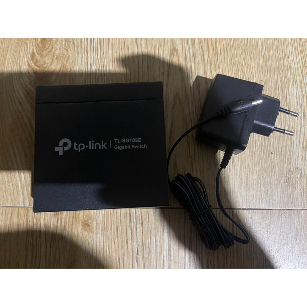 Hub mạng TP-Link TL-SG105E