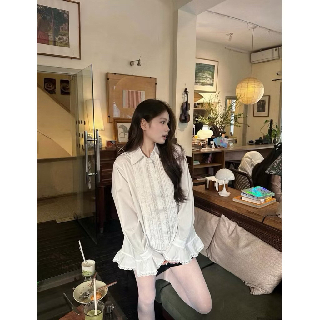 Áo Sơ Mi Trắng Xếp Li Ngực Viền Bèo Phối Ren Tiểu Thư(A0)