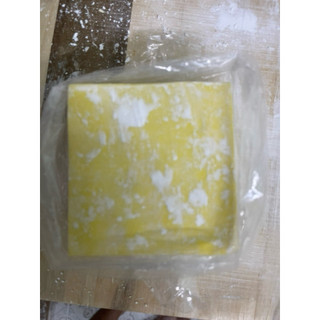 vỏ hoành thánh 1kg size 8cm x 8cm