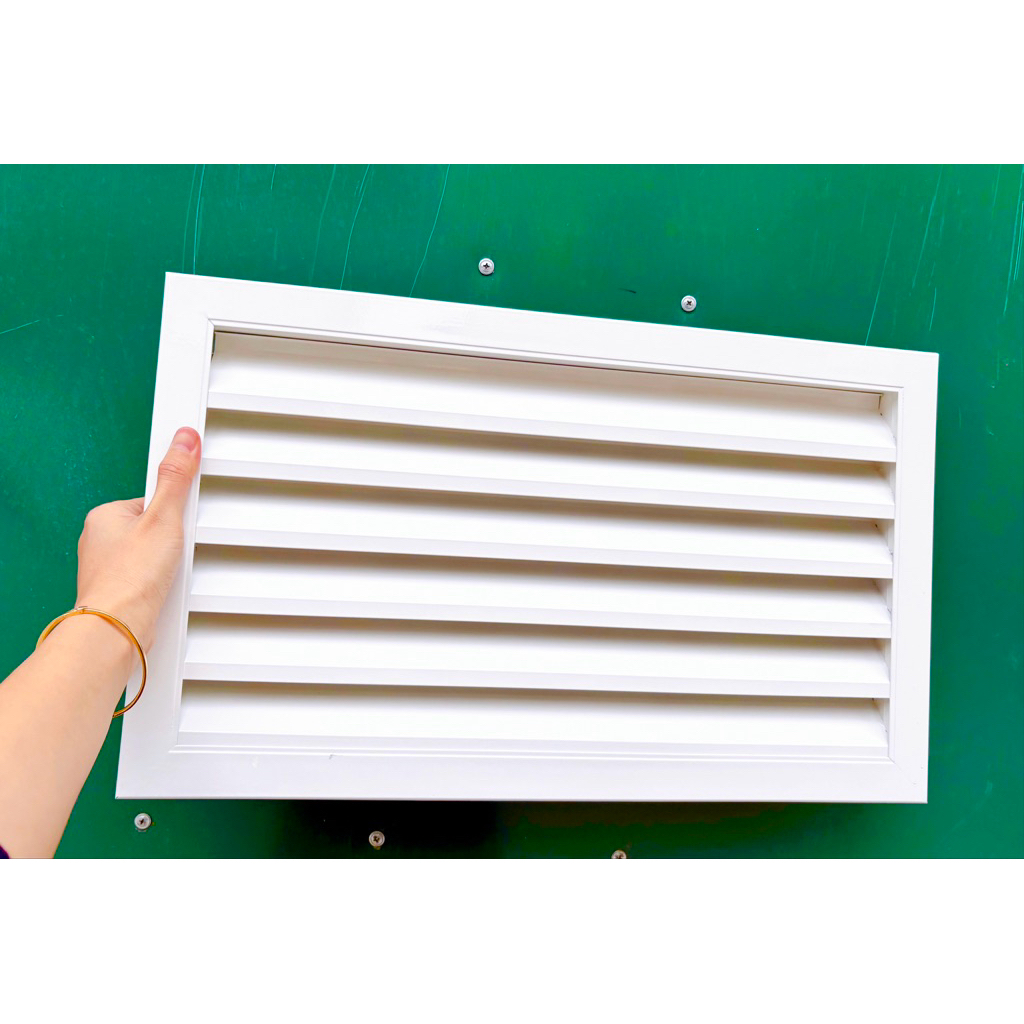 Chớp ô thoáng Cửa gió nan Z(Louver)KT 500x300  chống hắt mưa,chớp thông gió, kèm lưới chống muỗi, cô