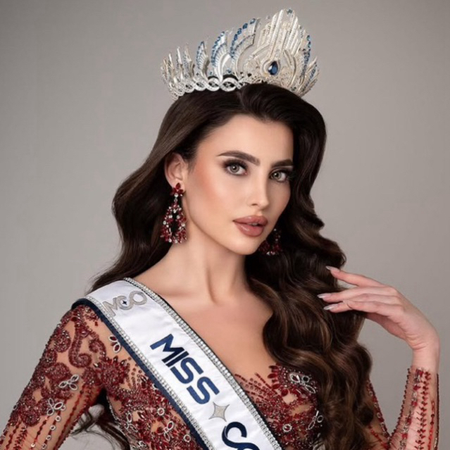 Bản cắt vương miện MISS COSMO GREECE