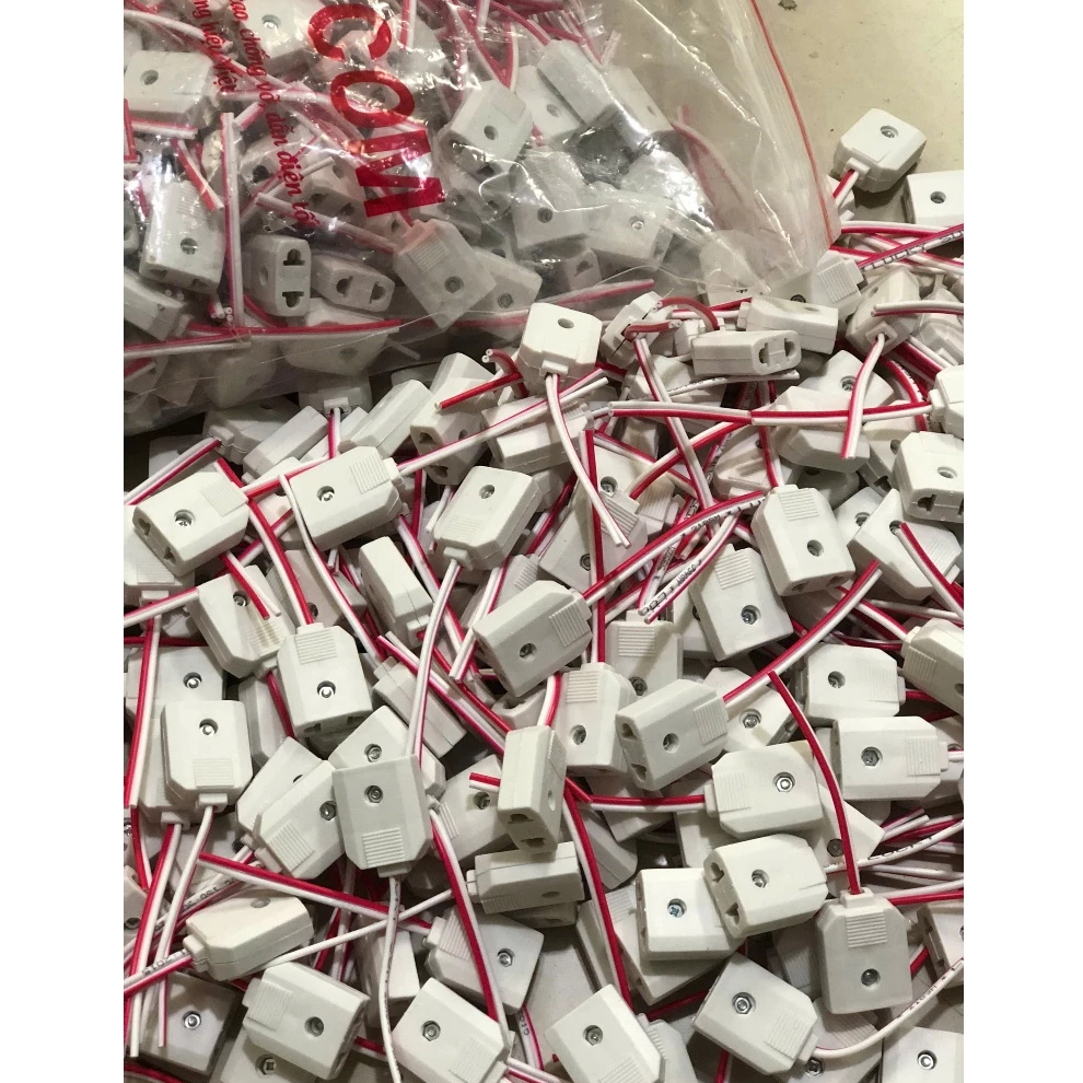 Combo 50c  Phích âm liền dây - Phích dương cắm điện