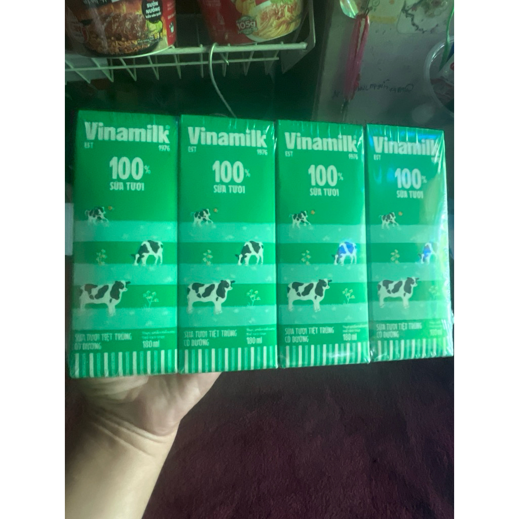sữa tươi vinamill 100% sữa tươi .