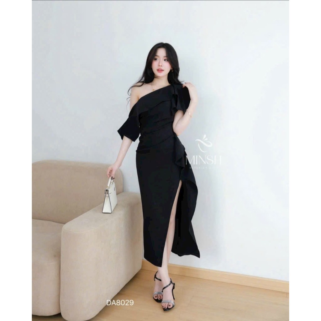 [Pamela Clothing] Đầm midi lệch vai xẻ đùi viền bèo