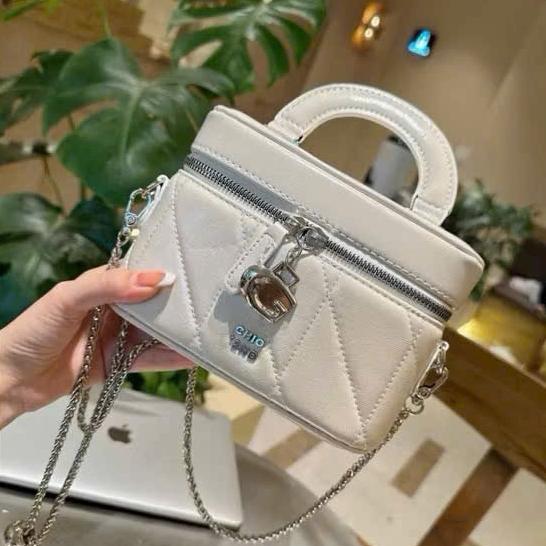 Túi cốp ngang chio kèm quả chuông sz 20cm kèm dây đeo siêu xinh DK999