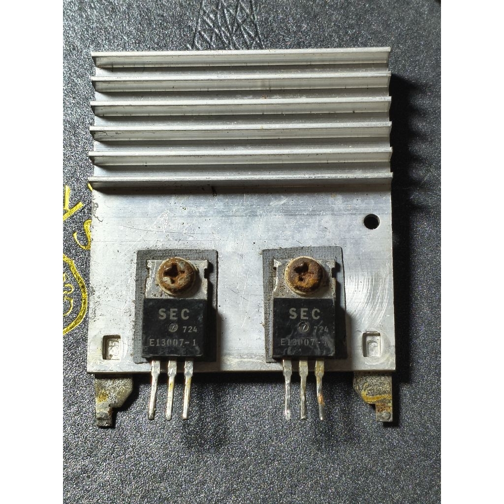 MJE13007 13007 NPN Power Transistor
