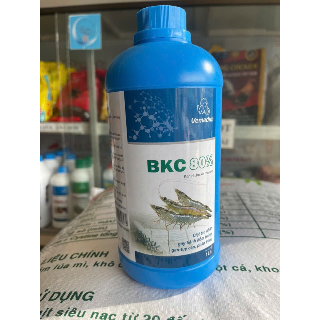 BKC 80%, diệt khuẩn đậm đặc cho tôm cá chai 1 lít, sử dụng mạnh và hiệu quả tốt