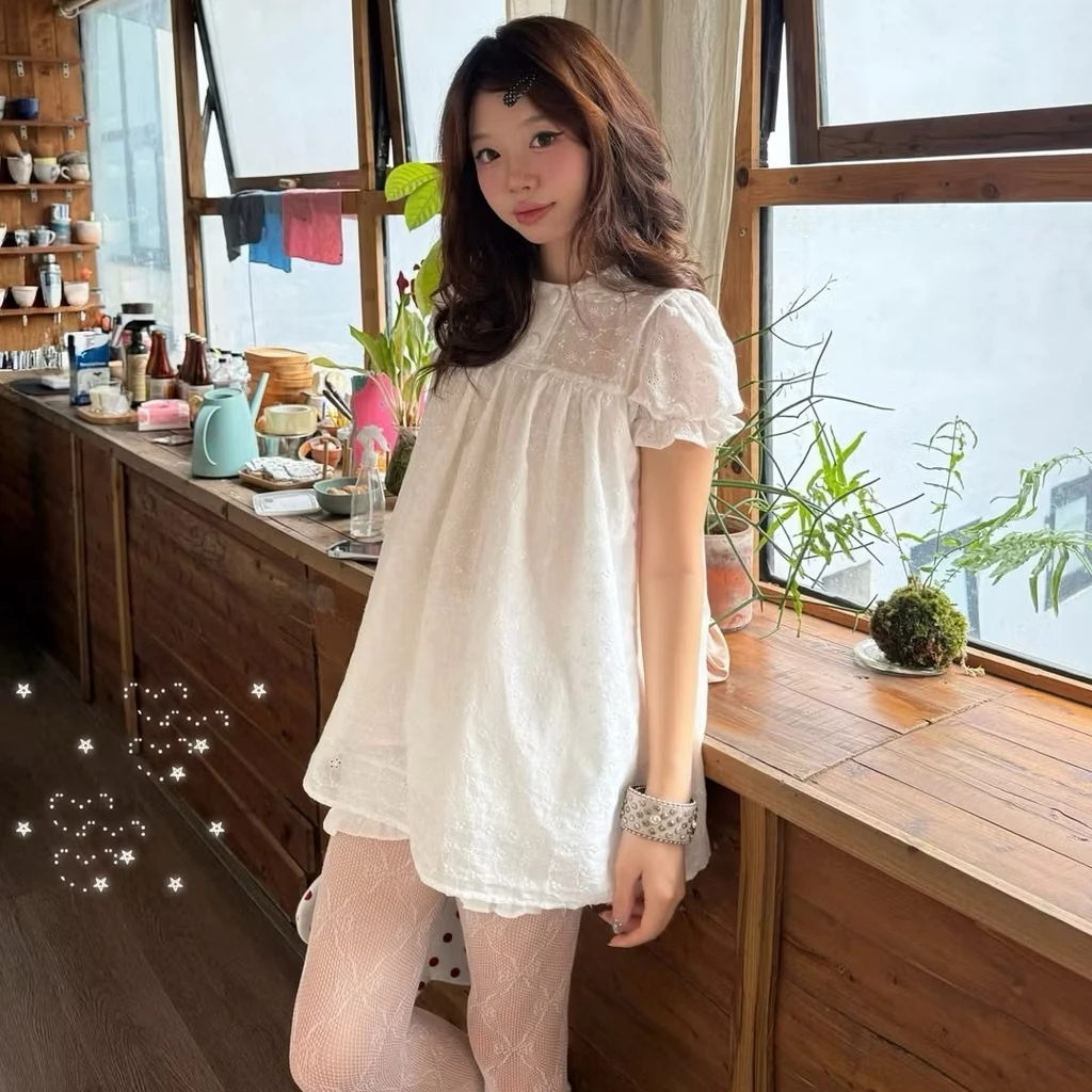 (Hàng L1) Áo Váy babydoll tay phồng thô ren thêu hoa DAISY dáng MOCHI x Kèm quần bo chun | BigBuy360 - bigbuy360.vn
