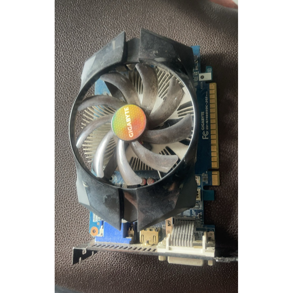xác(hư) card màn hình gigabyte GT 740 2gb ddr5 zin