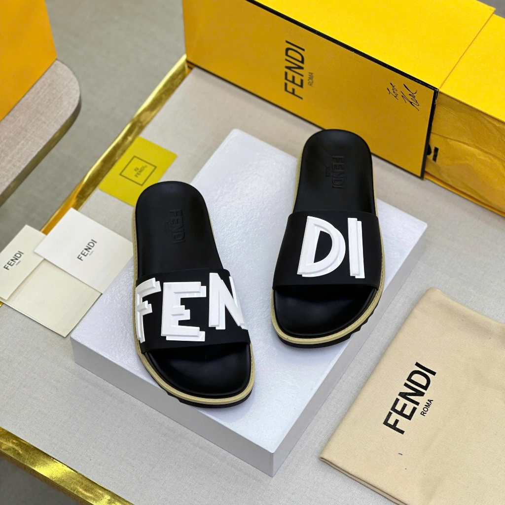 Dép Quai Ngang FENDI Roma Chữ Nổi Trắng Cao Cấp