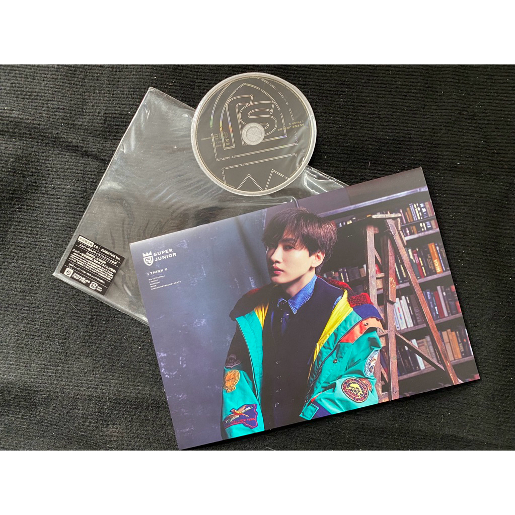 Super junior mini album Nhật  I Think U Eunhyuk ver đã khui seal, gồm CD và photobook như hình.