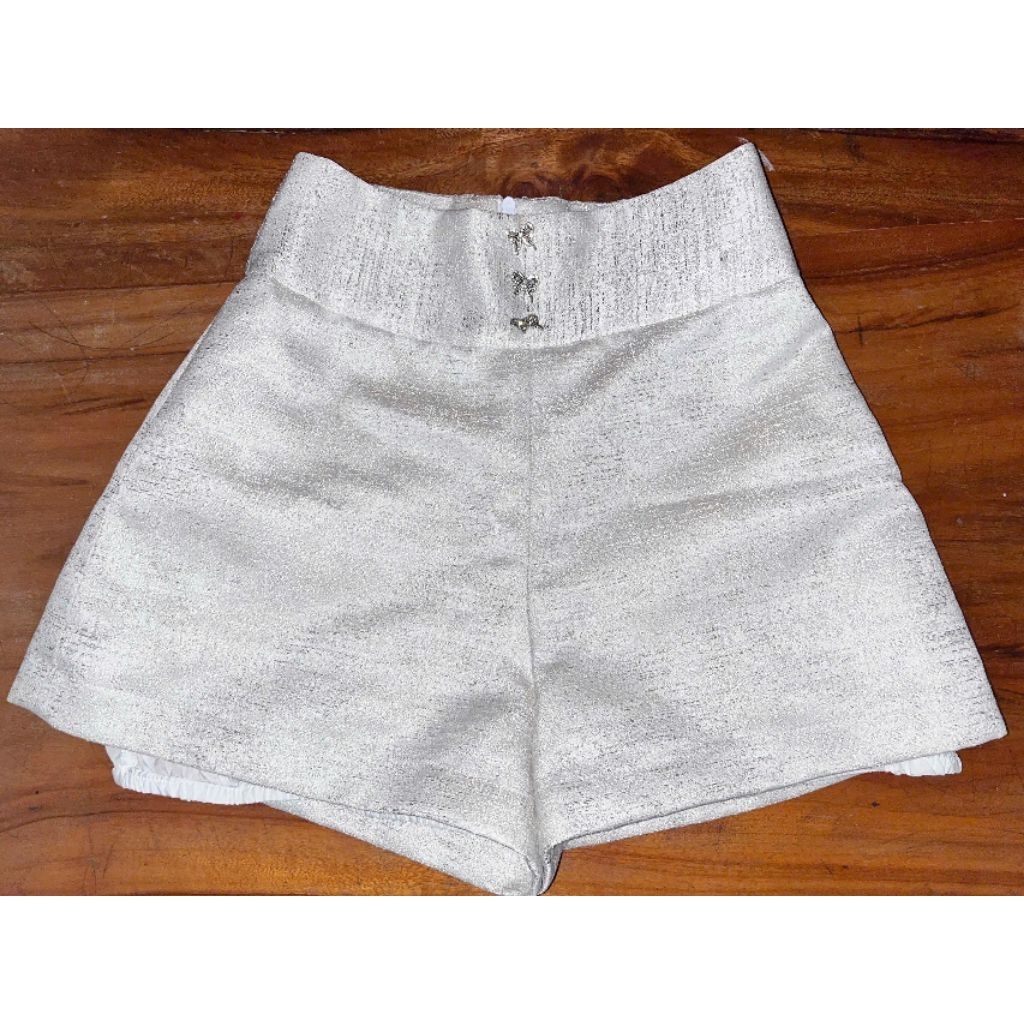 Quần short tafta cạp cao Outset