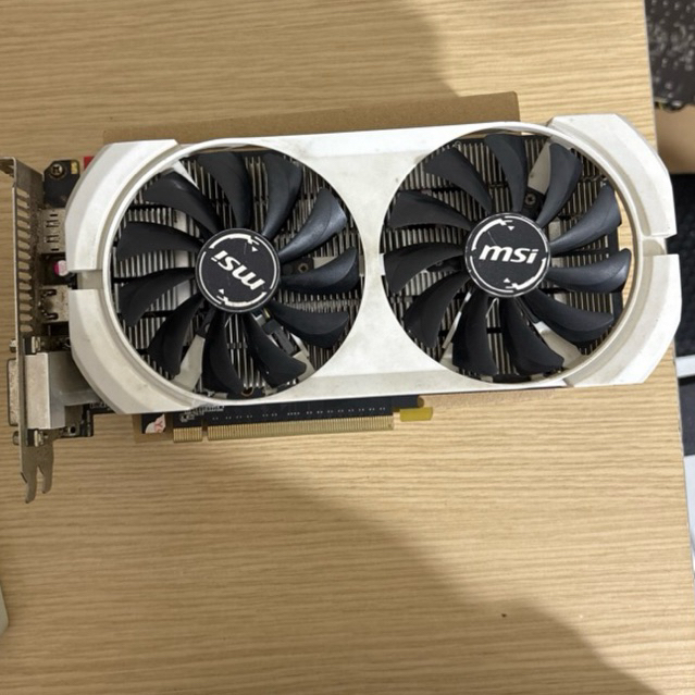 card gtx 950 2gb msi tặng đầu chuyển cổng vga nếu cần