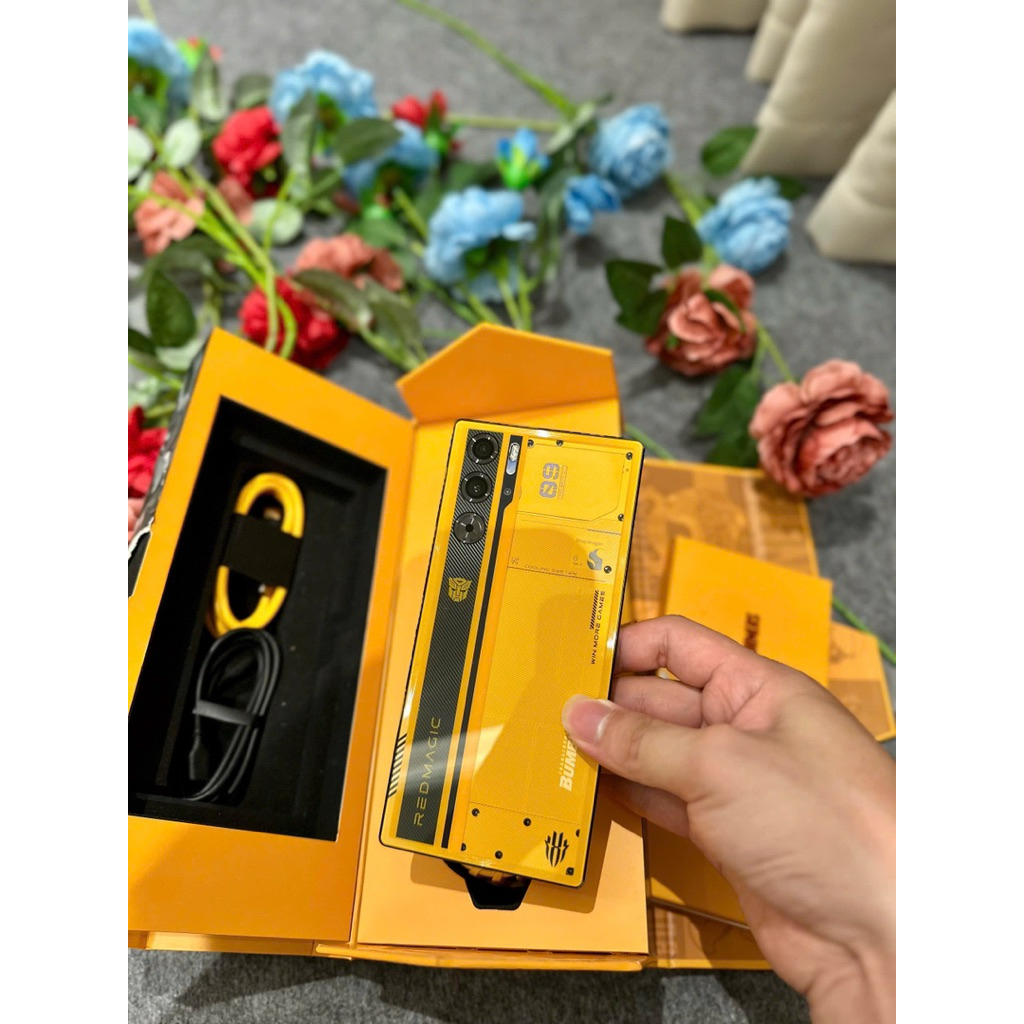 ZTE Nubia Red Magic 9 Pro Plus Bumblebee (Snapdragon 8 Gen 3)