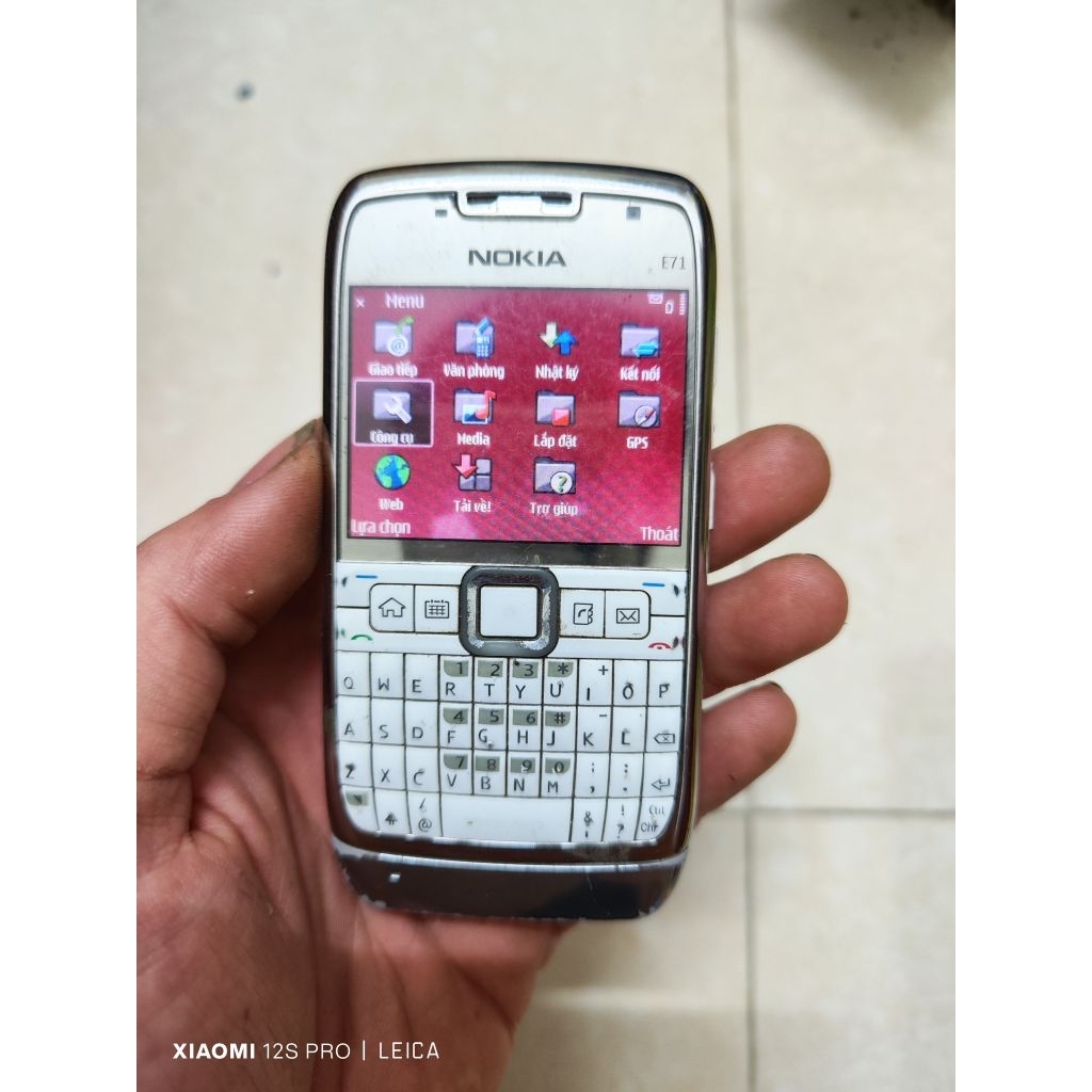 Xác nokia E71