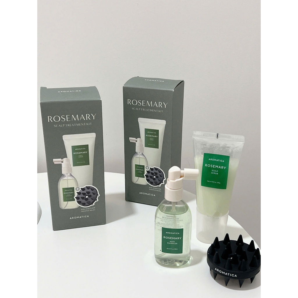 Set 2 món Aromatica tặng kèm lược silicon