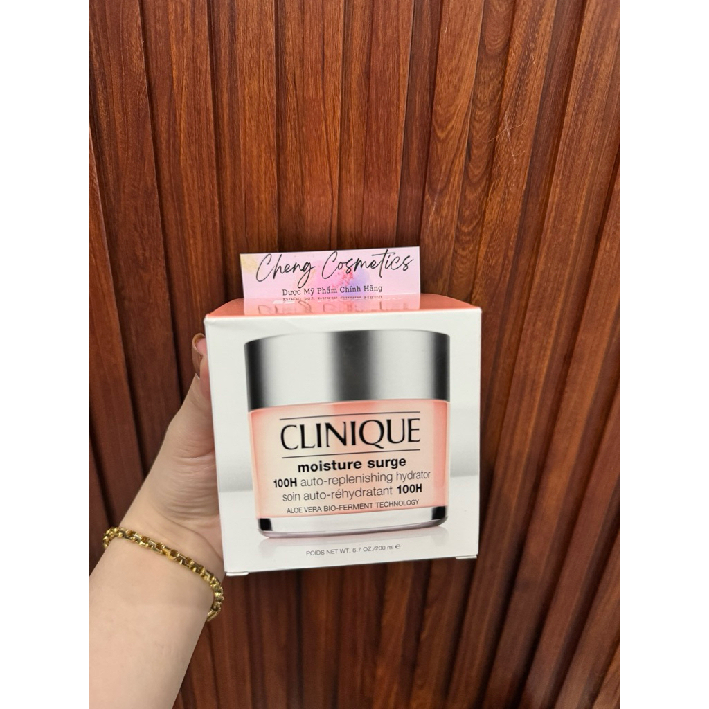 Kem Dưỡng Clinique Moisture Surge 100h Auto-Replenishing Hydrator