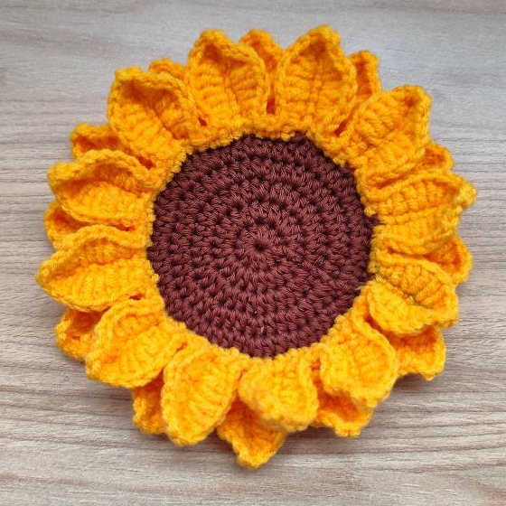 Lót ly handmade hoa hướng dương - hoa hồng bằng len tươi tắn -  Lalahome Craft