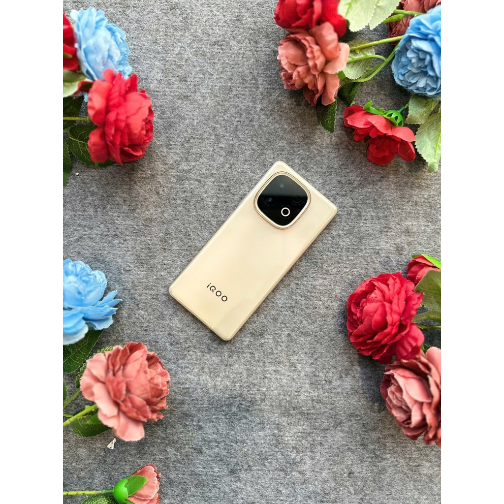 Điện Thoại Vivo iQoo Z10 Turbo Plus Dimensity 9400 Plus - Pin 8.000mAh