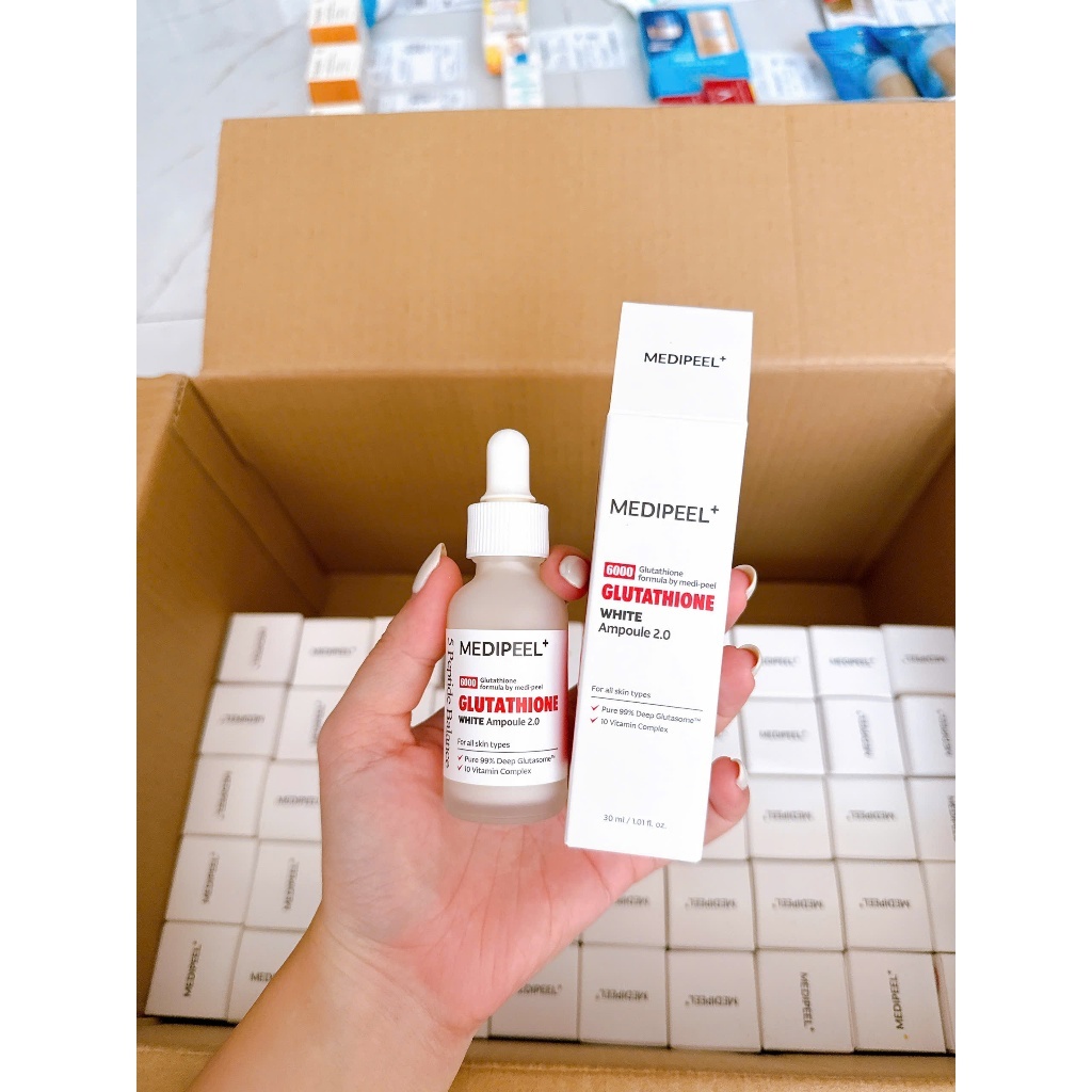 Serum, Kem Dưỡng Dưỡng Trắng MEDIPEEL Glutathione 600 White 30ml