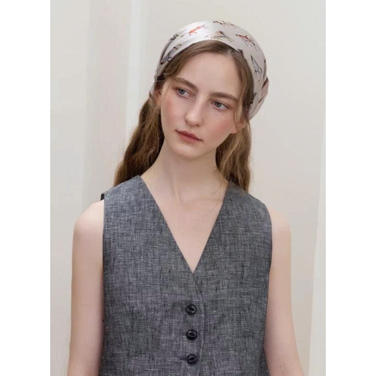 [LÚA] Khăn lụa vuông 100% tơ tằm, họa tiết ngựa nhỏ nhiều màu sắc cổ điển- size 50x50