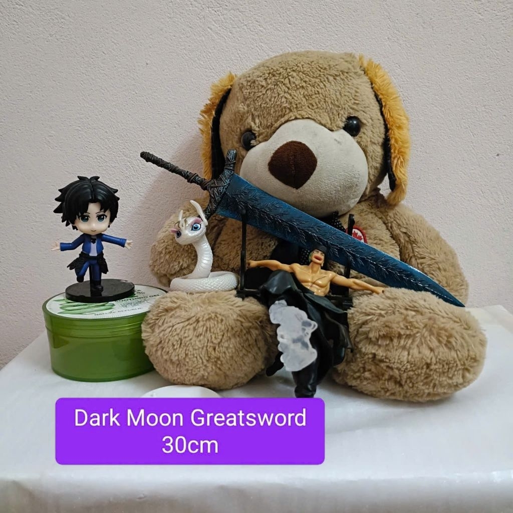 Mô hình Dark Moon game Elden Ring 30cm.