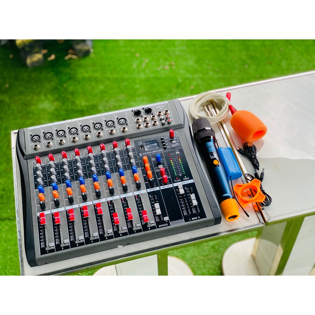 Combo mixer MTMAX KT8 + micro không dây max 36 hát karaoke chuẩn , nâng cấp âm thanh