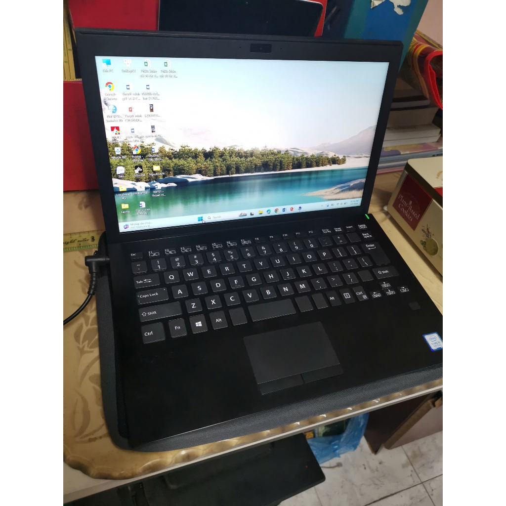 Laptop Vaio Sony i5-8250u, 8gb ram, 256gb ổ cứng
